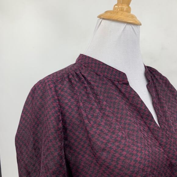 Joie Shirt Womens XS Extra Small Burgundy Mintee Houndstooth Hidden Buttons - Picture 5 of 14